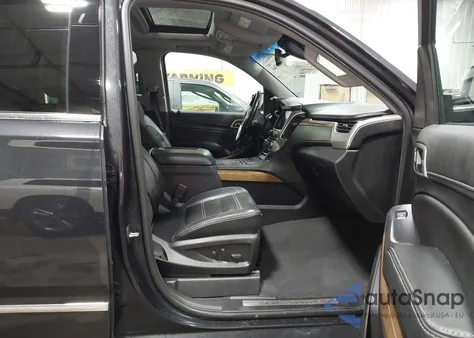 2020 GMC Yukon 4Wd Denali z USA, uszkodzony, nr VIN 1GKS2CKJ3LR192643